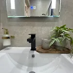 Apartamento Agora Luxury 9 *